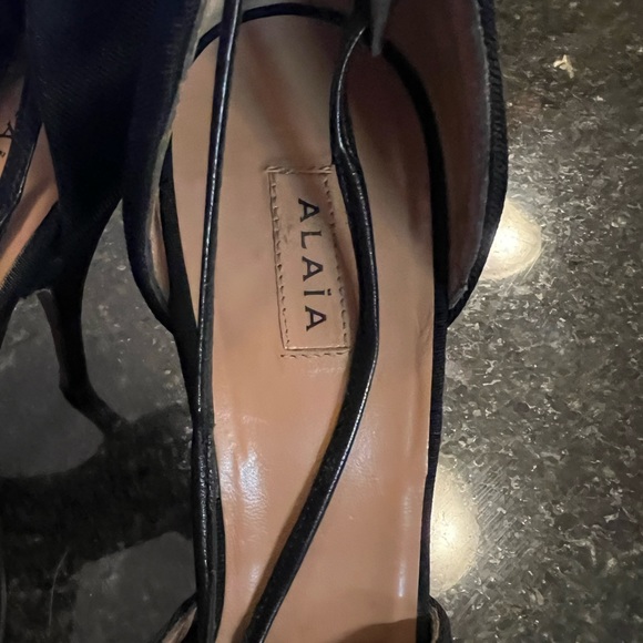 Alaia 4” open toe heels - Picture 6 of 11